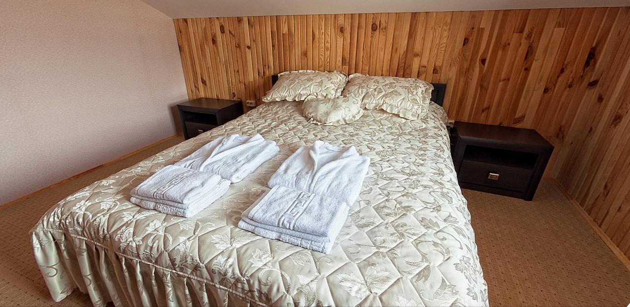 Hotel Alpen House Vyška Exteriér fotografie